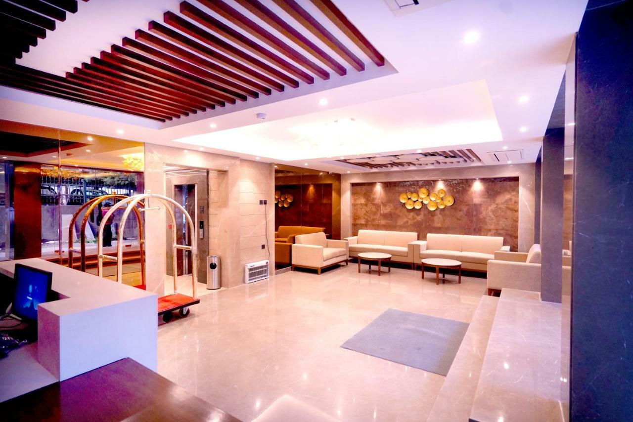 Hotel City Pride With Free Airport Pickup Új-Delhi Kültér fotó